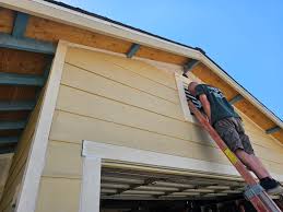 Best Siding Removal and Disposal  in Carmi, IL